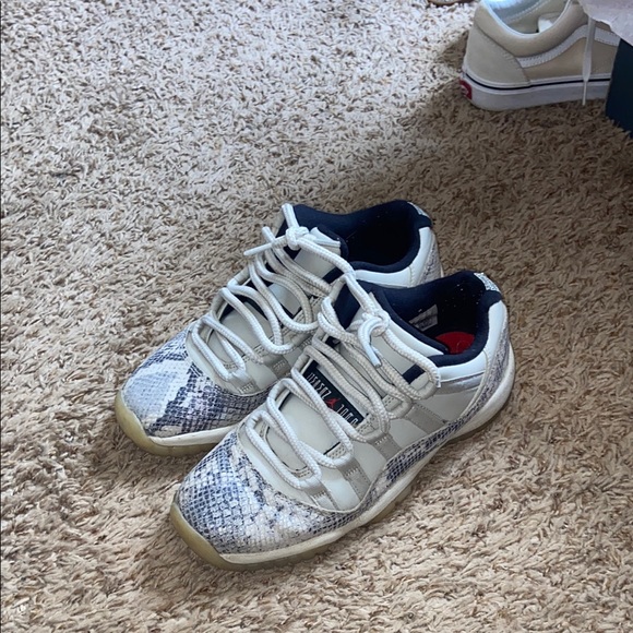Snake skin retro 11s - Picture 1 of 4